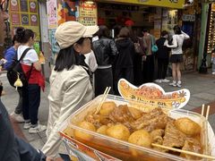 -老day牛杂(官也街总店)
