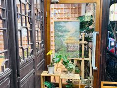 -猫的天空之城概念书店(杭州南宋御街店)