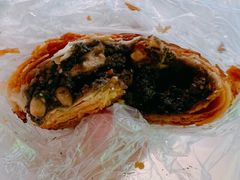 黑洋酥月饼-白玉兰食品(中山公园龙之梦店)