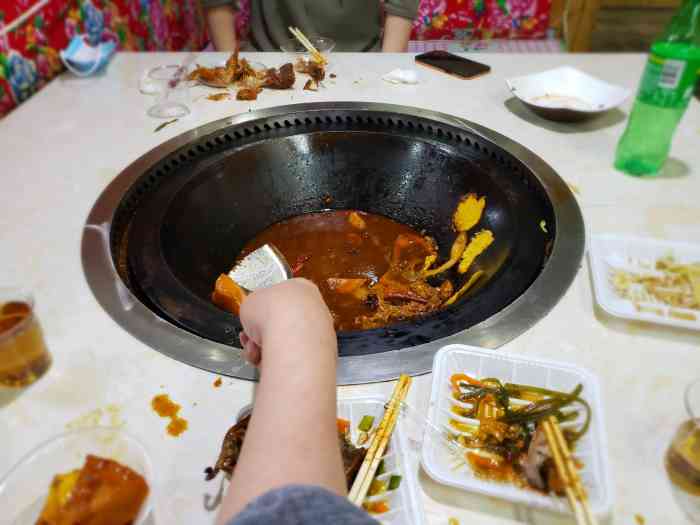 山河屯鐵鍋燉真理道店