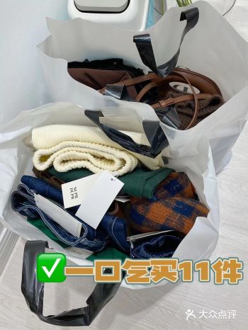 过来疯狂买了11件！谁让她家比外面便宜那么多