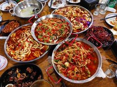 -邱金小炒·30 年盐帮江湖菜(自贡店)