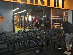 -银锐24h健身·Ai闪练(建设路店)