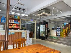 -大家发海鲜城夜排档(华山中路店)