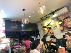 -渝和喵叔米线(南坪万达店)