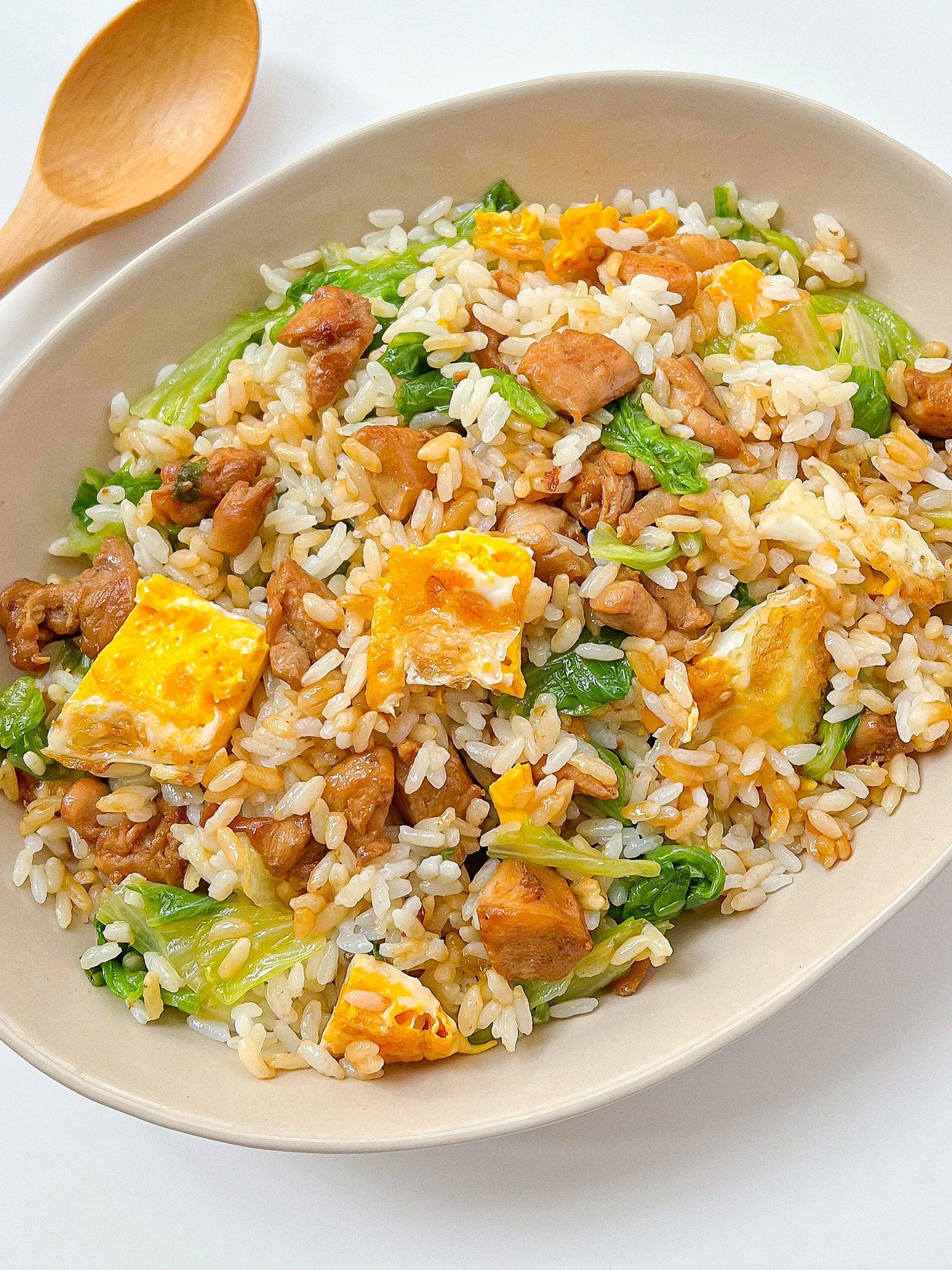 鸡肉生菜拌饭,有荤有素,简单又好吃