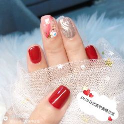 -Pink You美甲洗眉纹绣定制中心