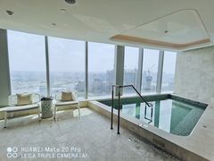 -成都华尔道夫酒店游泳池