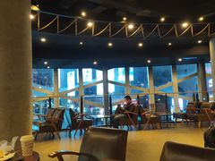 大堂-星巴克臻选(宁波天一广场店)