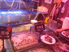 -领鲜活海鲜榴莲自助火锅(东门店)