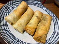 雪菜黄鱼春卷-南小蟹手工點心(三里屯店)