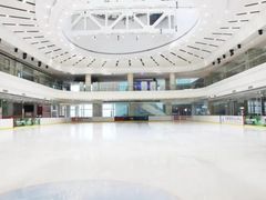 -陈露国际冰上中心(天津嘉里汇店)