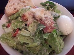 凯撒色拉-榖屋house of flour(张江首店)