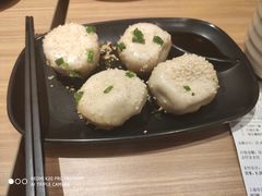 -小杨生煎(金山百联购物中心3楼店)