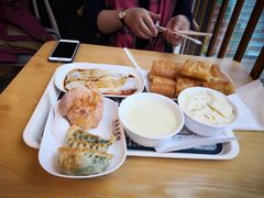 -冰泉豆浆馆(阳朔店)