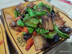 -孙厨娘川味饭馆(临河街店)