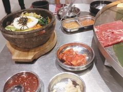 -哈哈碳都·牛肋条无限自助烤肉(台江万达店)