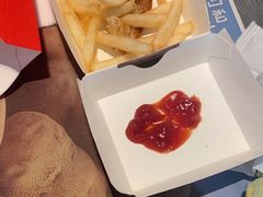 -麦当劳(世贸店)