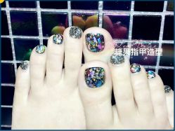 足部美甲-光SPA科技美肤