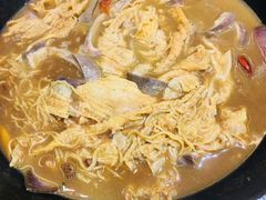 -胡须佬鸡煲四季火锅店(石厦西村直营店)