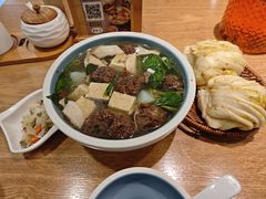 -金莹丸子汤清真(朝外SOHO店)