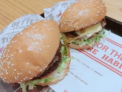 -The Habit Burger Grill 哈比特汉堡(爱琴海店)
