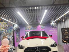 -上海星瀚奔驰4S店(红柳路店)