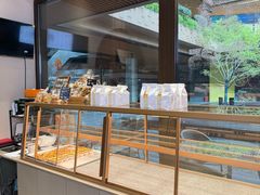 -Dough&Joe团憩(瑞虹天地月亮湾店)