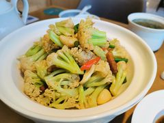 砂锅有机花菜-天怡興·百年蒸饺(中心书城店)