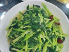 -泸沽肴(泸沽湖大洛水村农村信用社旁店)