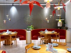 -蜜桃餐厅·伴山(海岸城店)
