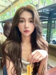 -3·3HAIR SALON