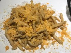 蛋黄焗白玉菇-梧桐树下(云锦世家店)