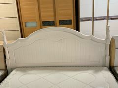 -大商机场前石材建材家具大市场