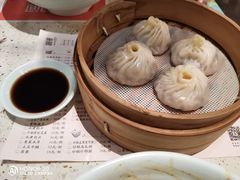 蟹黄汤包-东园小馆(苏州中心店)
