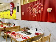 -百龙烤骨头·鲜肉烧烤·小龙虾·KTV(长春总店)