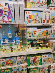 -乐高授权专卖店(中关村领展店)