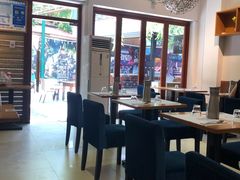 -秀伴韩式主题餐厅(泰龙城店)