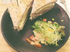 -greenjoy绿享轻食(宁海路店)