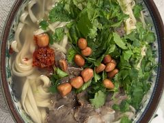 -老前童小吃(北明程路店)