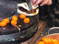 -清真马乐贝腊牛肉蛋黄菜夹馍(马蓉洒金桥店)