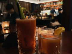 -毛毛虫酒吧