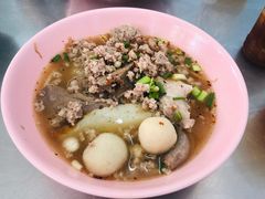 柠檬酸辣汤粿条-榮泰米粉湯(Left Shop)