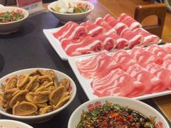 -沸炉重庆老火锅(军事博物馆店)