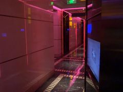 -温莎KTV(珠江路店)