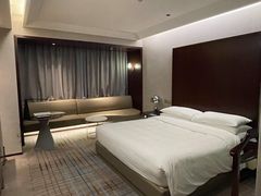 -上海龙之梦万丽酒店