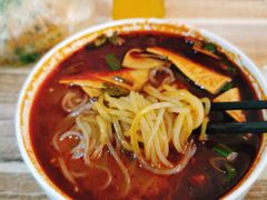 -老字号杨坡红油米线腊汁肉夹馍(东四道巷店)