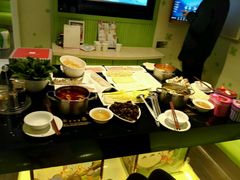 -唯爱KTV聚会餐厅(仙林东城汇店)