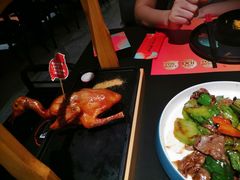 -羽鸽集·乳鸽专门店·地道顺德菜(岭南站店)