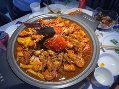 -徐记小怪兽肉蟹煲店(哈西万达金街店)